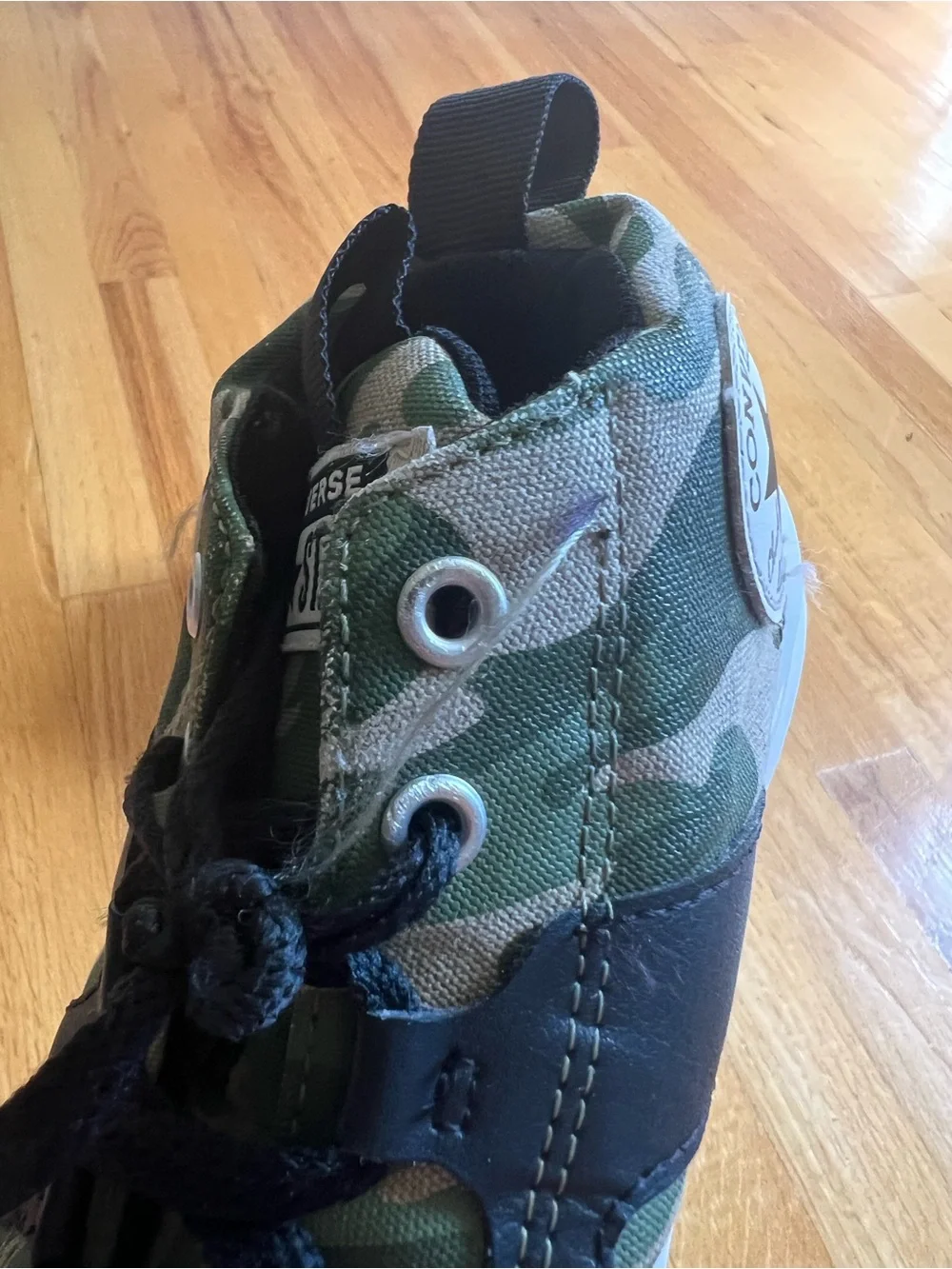 Converse Kids Camouflage High-Top Sneakers - Green/Black/Tan size 2